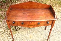Mahogany antique dressing table3.jpg